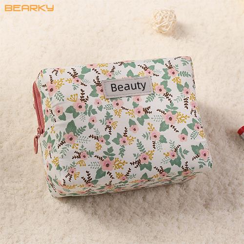 lightweight-toiletry-bag (1)